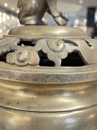 Six various Chinese bronze censers, 19/20th C.