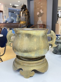 Six various Chinese bronze censers, 19/20th C.