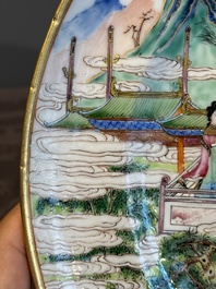 A rare Chinese Canton famille rose armorial dish with the arms of Wight, ca. 1810