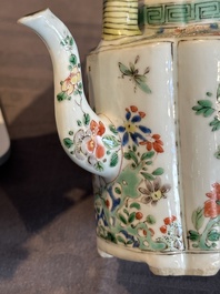 A Chinese famille verte 'flower and butterfly' teapot with an upright handle, Kangxi