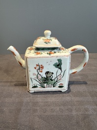 A Chinese famille verte rectangular 'lotus' teapot, Kangxi