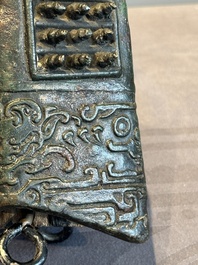 Two Chinese archaistic bronze bells, Song/Yuan