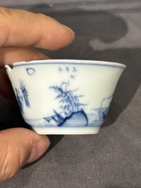 15 Chinese blue and white saucers and 13 cups with figural design, Kangxi/Yongzheng