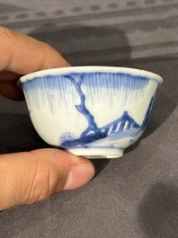 15 Chinese blue and white saucers and 13 cups with figural design, Kangxi/Yongzheng