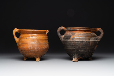 A collection of 10 parcel-glazed pottery so-called &lsquo;grapen&rsquo;, tripod cooking pots, 14th/17th C.
