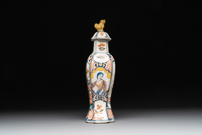 A polychrome Dutch Delft kakiemon-style vase and cover, 18th C.