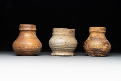 A collection of six German stoneware mugs, 16/17th C.