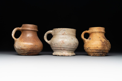 A collection of six German stoneware mugs, 16/17th C.