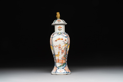 A polychrome Dutch Delft kakiemon-style vase and cover, 18th C.