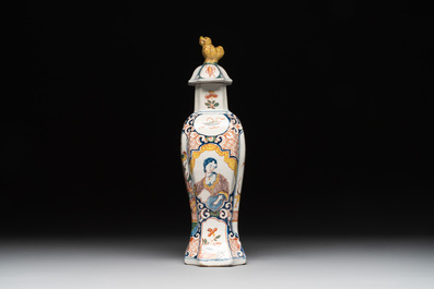 A polychrome Dutch Delft kakiemon-style vase and cover, 18th C.