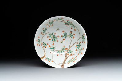 A Chinese famille verte 'goji' bowl, Daoguang mark, 20th C.