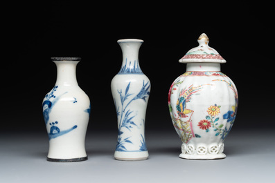 A varied collection of 13 Chinese famille rose, blue and white wares, Transitional period/19th C.