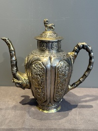 A Chinese parcel-gilt silver wine ewer for the Peranakan or Straits market,  Xuan Huang Hao 炫煌號 and An Yi Zao 安益造 mark, 19/20th C.