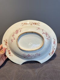 A fine Chinese famille rose oval 'go players' shaving bowl, Qianlong