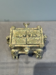 A Chinese archaic bronze ding-shaped cosmetic box, Spring and Autumn period