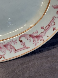 Three large oval Chinese crown-monogrammed puce-enamelled and gilt-decorated dishes, Qianlong