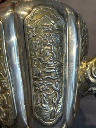 A Chinese parcel-gilt silver wine ewer for the Peranakan or Straits market,  Xuan Huang Hao 炫煌號 and An Yi Zao 安益造 mark, 19/20th C.
