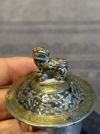 A Chinese parcel-gilt silver wine ewer for the Peranakan or Straits market,  Xuan Huang Hao 炫煌號 and An Yi Zao 安益造 mark, 19/20th C.