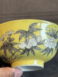 A pair of Chinese 'Da Ya Zhai 大雅齋' yellow-ground grisaille bowls, Yong Qing Chang Chun 永慶長春 mark, 20th C.