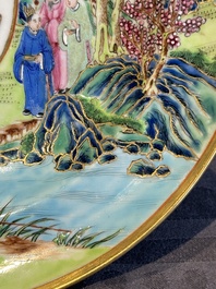 A rare Chinese Canton famille rose armorial soup plate with the arms of Wight, ca. 1810