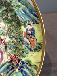 A rare Chinese Canton famille rose armorial soup plate with the arms of Wight, ca. 1810