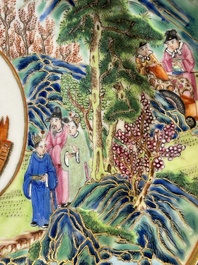 A rare Chinese Canton famille rose armorial soup plate with the arms of Wight, ca. 1810
