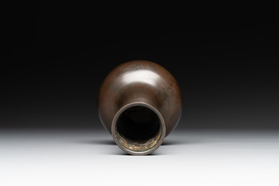 Five various Chinese archaistic bronze vases, Ming/Qing