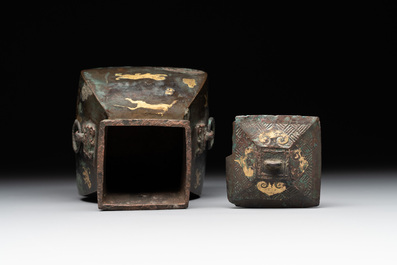 A rare Chinese archaic partially gilt bronze ritual wine vessel and cover, 'fang hu 方壺', Han