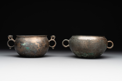 Two archaic bronze ritual wine vessels, 'dui 敦', Warring States Period