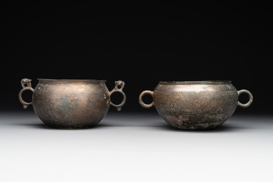 Two archaic bronze ritual wine vessels, 'dui 敦', Warring States Period