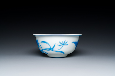 A Chinese blue-overlay white Beijing glass 'meiping' vase, a bowl and a bottle, 19/20th C.