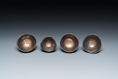 Four Chinese silver-lined coconut cups, Wang Hengxin 王恒馨 mark, 19/20th C.