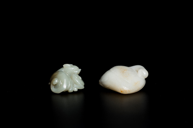 A Chinese celadon jade carving of a lion with cub and a white jade carving of a goose, Qing