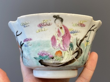 A Chinese famille rose bowl, a 'peaches' plate, a blue and white and iron-red bowl and a 'phoenix' plate, Wanli and Jiaqing marks, 19th C.
