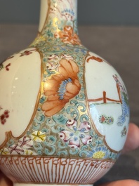 A Chinese famille rose bottle vase, Ju Ren Tang 居仁堂製 mark, Republic