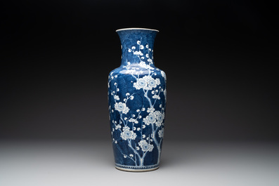 A Chinese blue and white 'prunus on breaking ice' vase, 19th C.