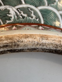 A large Chinese famille rose 'dragon' 'hu' vase, 19/20th C.