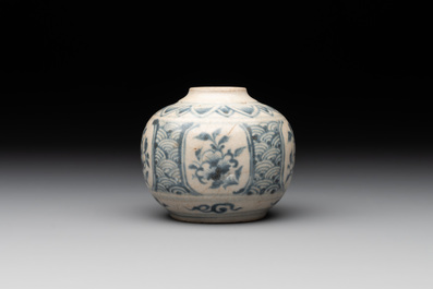 A collection of five Chinese blue and white jarlets, Yuan