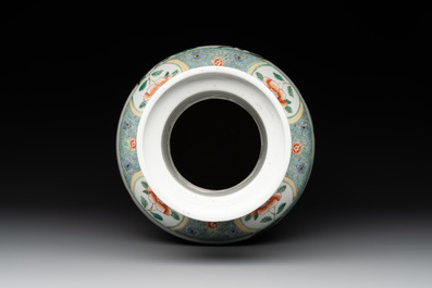 A Chinese famille verte 'Er Qiao Bing Du 二喬并讀&lsquo; rouleau vase, Chenghua mark, 20th C.