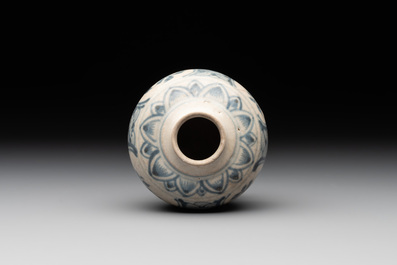 A collection of five Chinese blue and white jarlets, Yuan