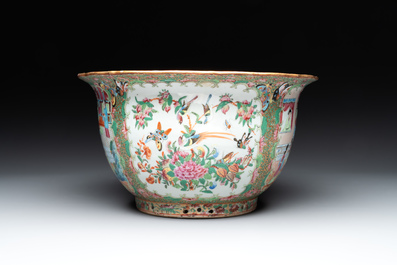 A Chinese Canton famille rose jardini&egrave;re and stand with court scenes, 19th C.