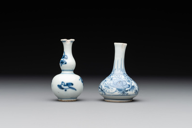 A collection of 22 Chinese blue, white and polychrome wares, Yongzheng and Ruo Shen Zhen Cang 若深珍藏 mark, Kangxi and later
