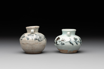 A collection of five Chinese blue and white jarlets, Yuan
