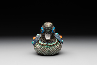 A Chinese precious stone inset, enamelled and filigree silver mandarin duck-form box and cover, 19/20th C.