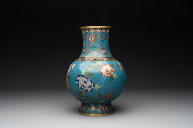 A Chinese cloisonn&eacute; 'peony and chrysanthemum' vase, 19th C.