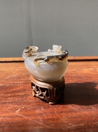 A Chinese agate 'chilong' brush washer and a water pot with Buddhist lions, 19th C.