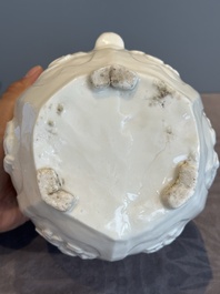 A large Chinese Dehua blanc de Chine wine pot, Kangxi