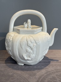A large Chinese Dehua blanc de Chine wine pot, Kangxi