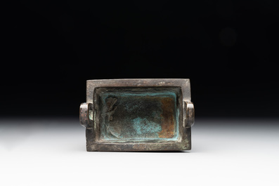 A Chinese archaistic gold and silver-inlaid bronze rectangular bronze censer, 'fangding 方鼎', Ming