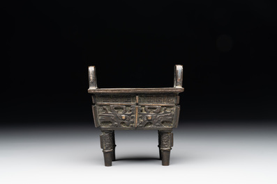 A Chinese archaistic gold and silver-inlaid bronze rectangular bronze censer, 'fangding 方鼎', Ming